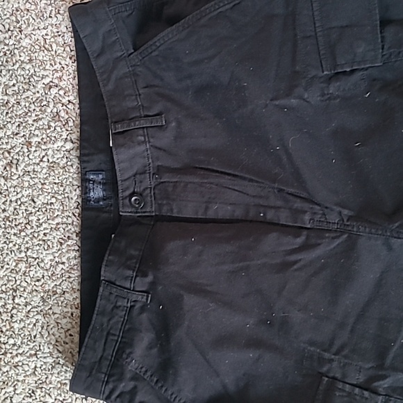 Levi shorts - Picture 3 of 4